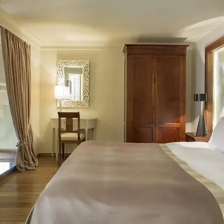 Casa Delfino & 5* Hanya